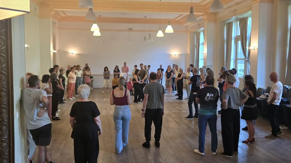 Un cours de west coast swing au Pic’n Flow